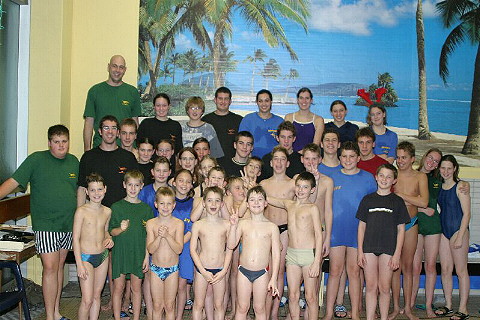 Wettkampf-Schwimmen Wettkampf-Schwimmen